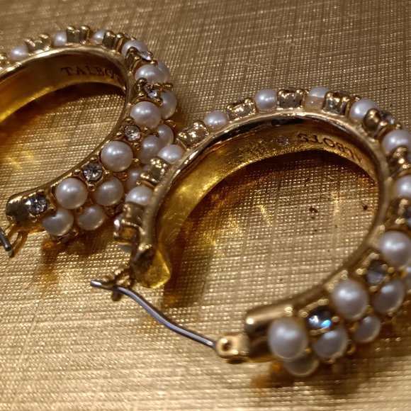 Talbot Pearl &Crystal Hoop earrings - Picture 3 of 7